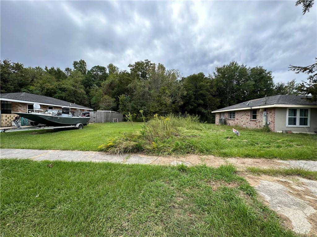 St Bernard, LA 70085,1828 HEIGHTS DR