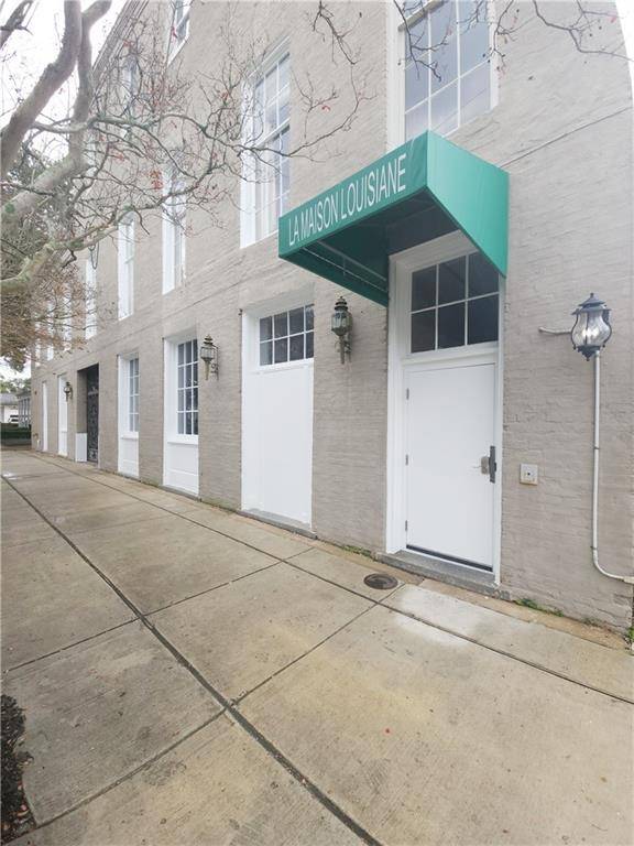 New Orleans, LA 70115,3400 MAGAZINE ST ST #6