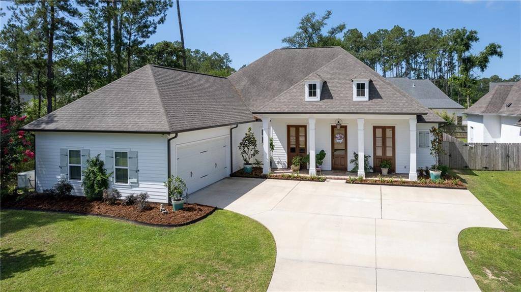 Mandeville, LA 70471,225 CHATEAU PAPILLON