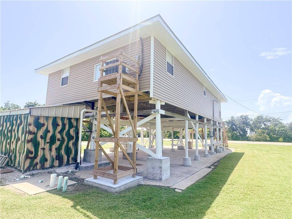 St Bernard, LA 70085,4101 DELACROIX HWY