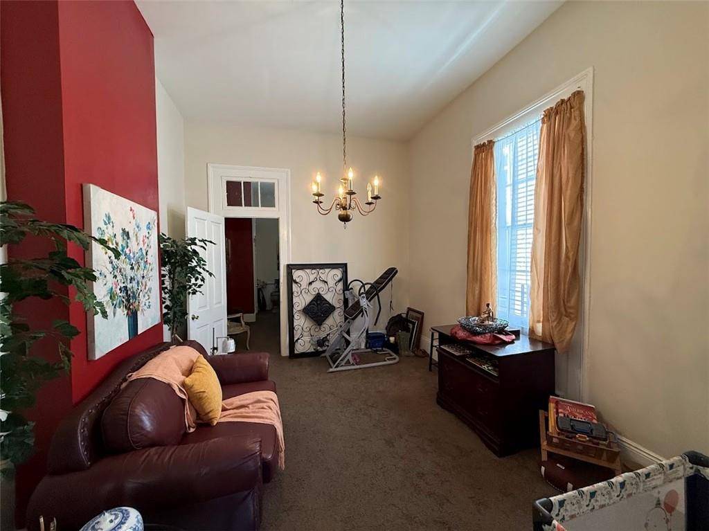 New Orleans, LA 70113,2225 27 BARONNE ST