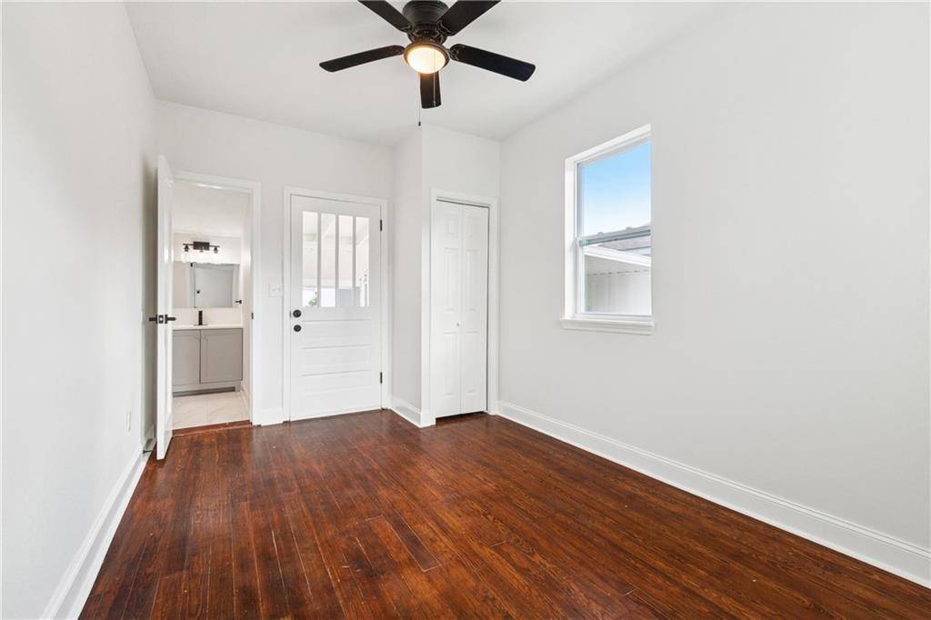 Westwego, LA 70094,820 AVENUE B AVE