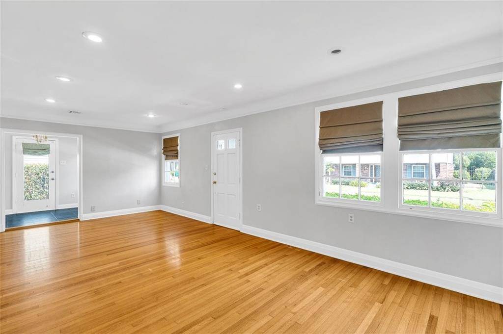 Metairie, LA 70001,107 MELODY DR