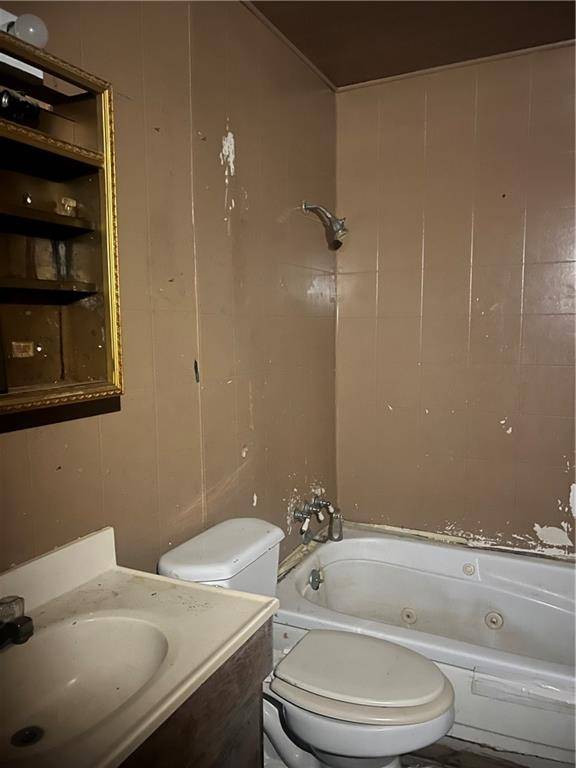 Alexandria, LA 71301,228 GABRIEL LANE LN