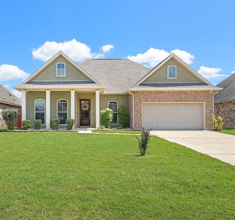 Ponchatoula, LA 70454,454 SCOTCH PINE DR