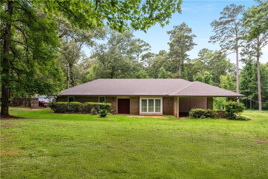 Natchitoches, LA 71457,464 WHITE OAK LN