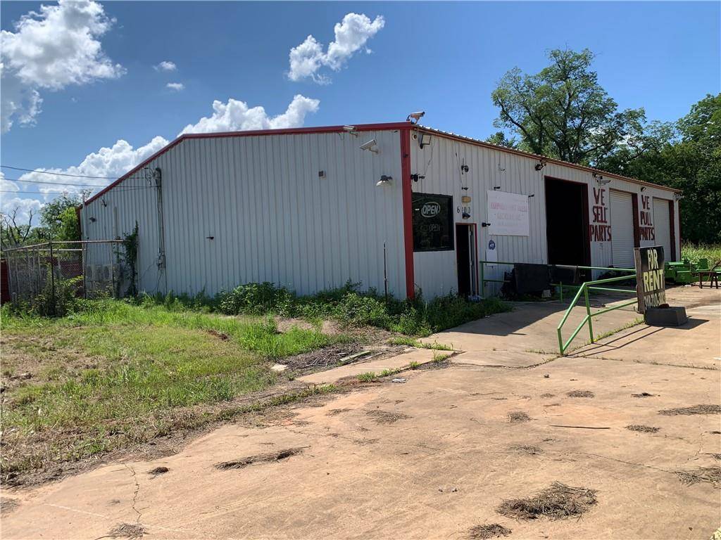 Alexandria, LA 71301,6100 THIRD ST