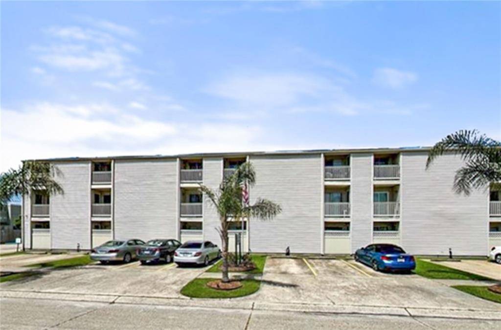 Metairie, LA 70001,2330 EDENBORN AVE #116