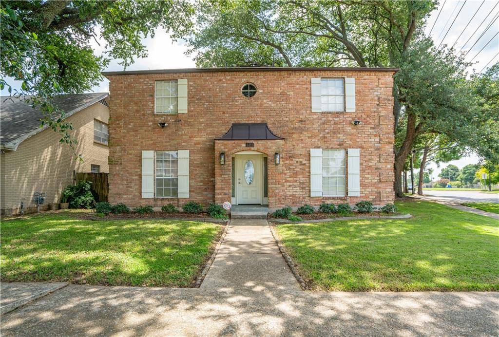 Metairie, LA 70003,4401 WADE DR