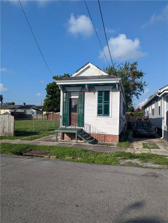 New Orleans, LA 70119,2722 OREILLY ST