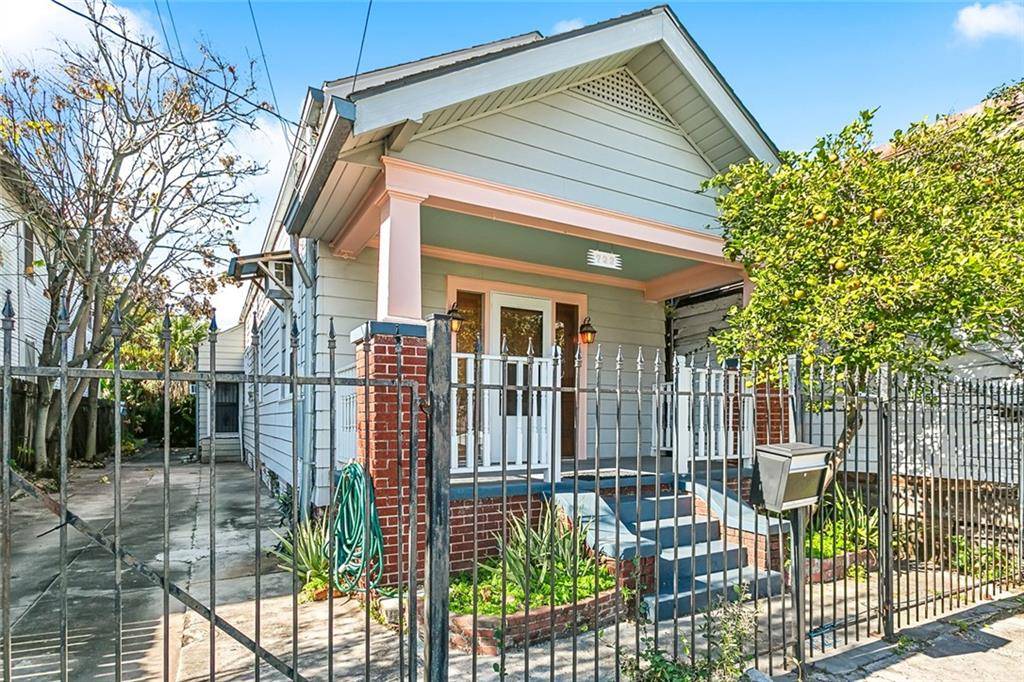 New Orleans, LA 70115,722 CADIZ ST