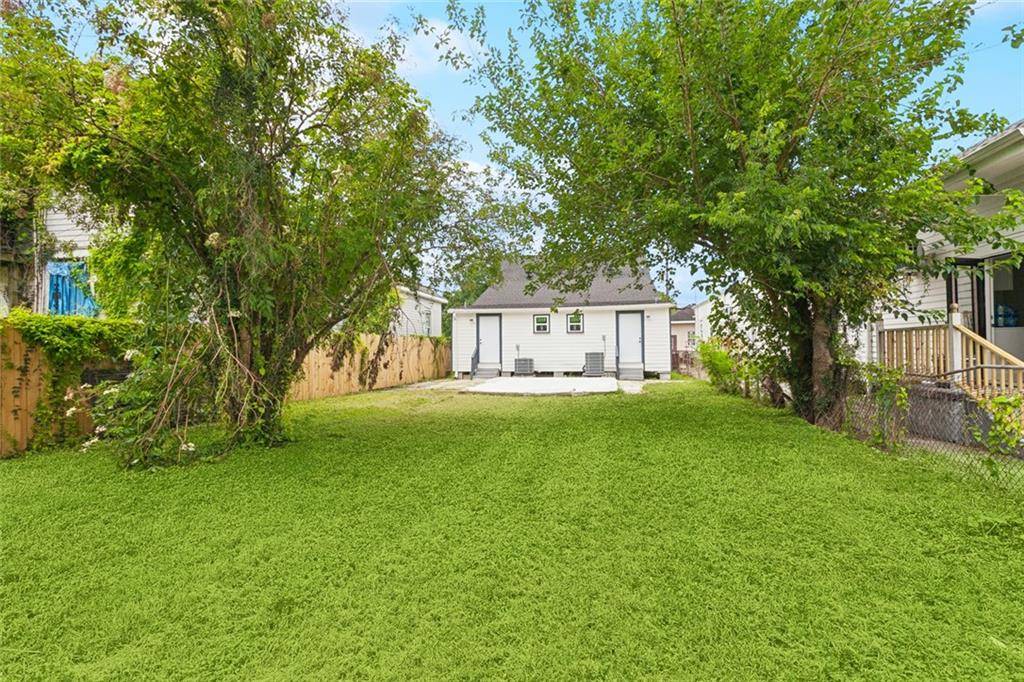 New Orleans, LA 70116,1727 19 TOURO ST