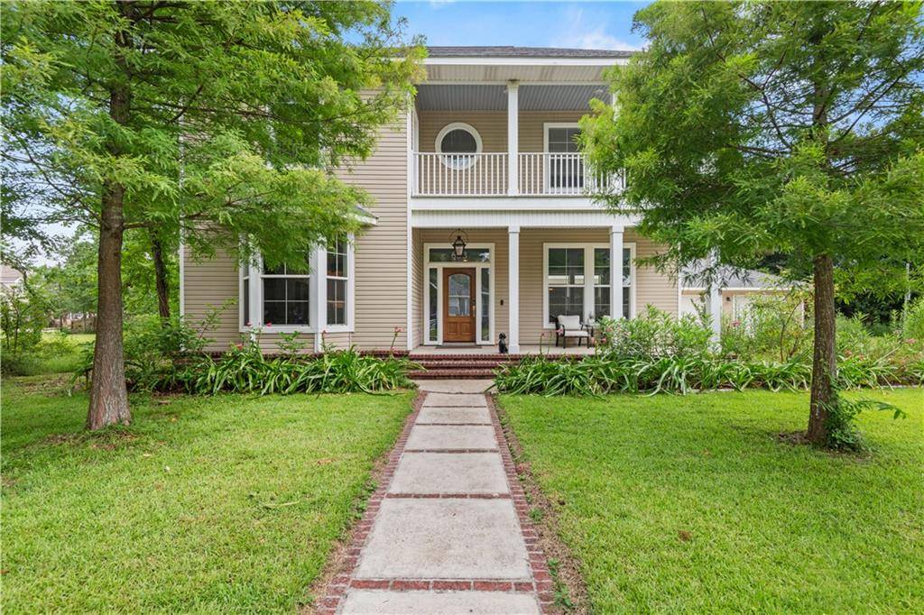 Mandeville, LA 70448,633 RAMON ST