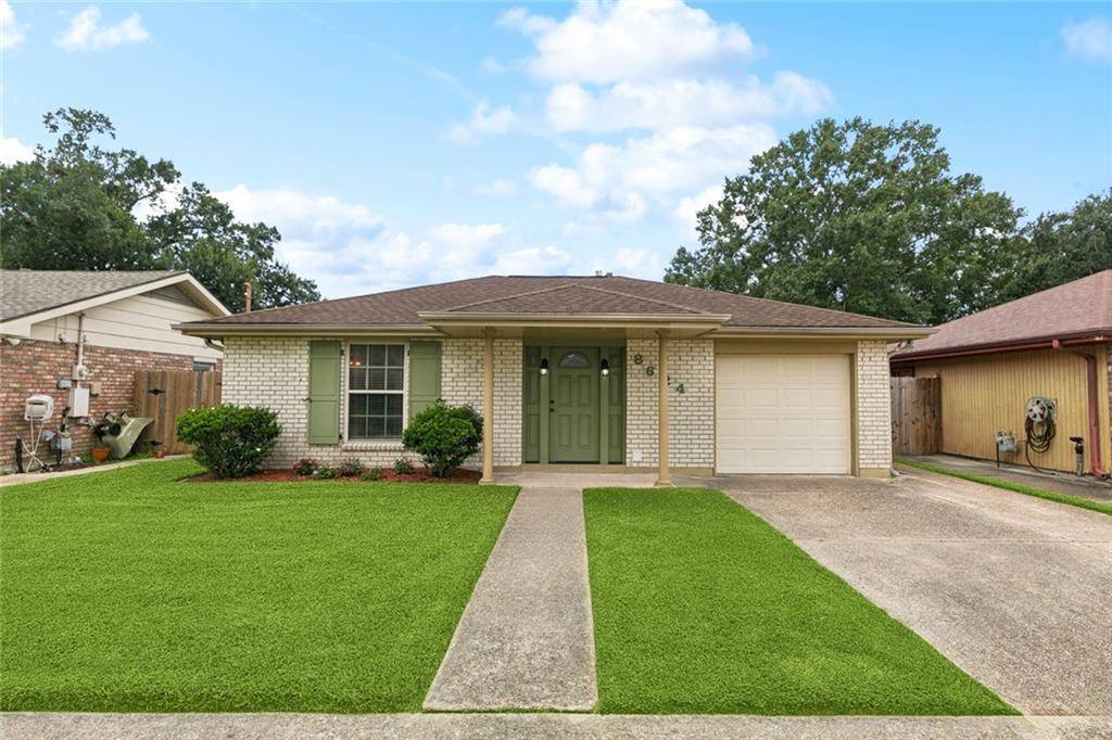 River Ridge, LA 70123,8624 CARRIAGE DR