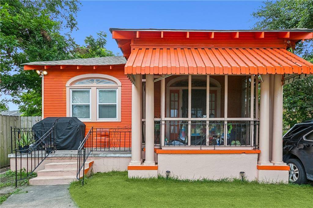 New Orleans, LA 70117,1018 REYNES DR