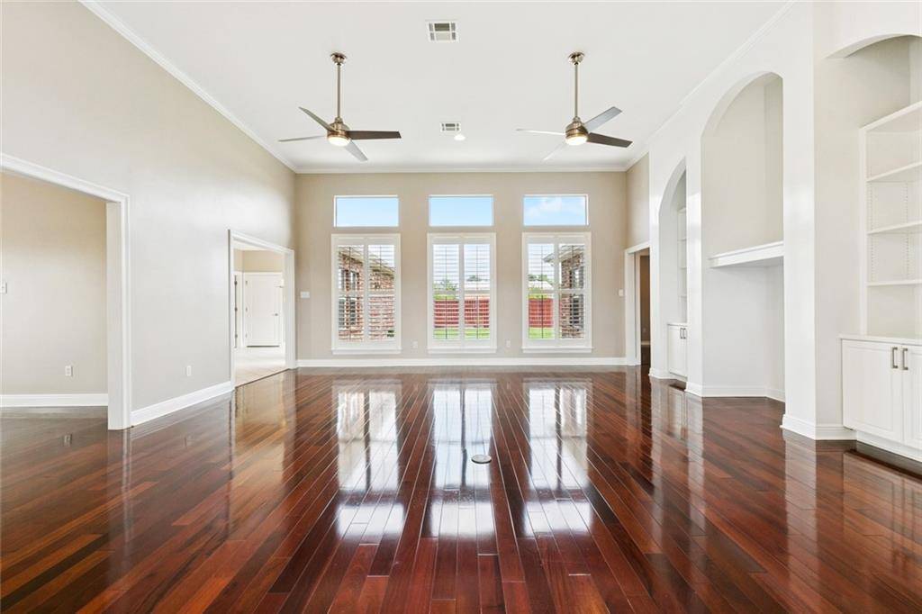 Boutte, LA 70039,115 MONTPELIER DR