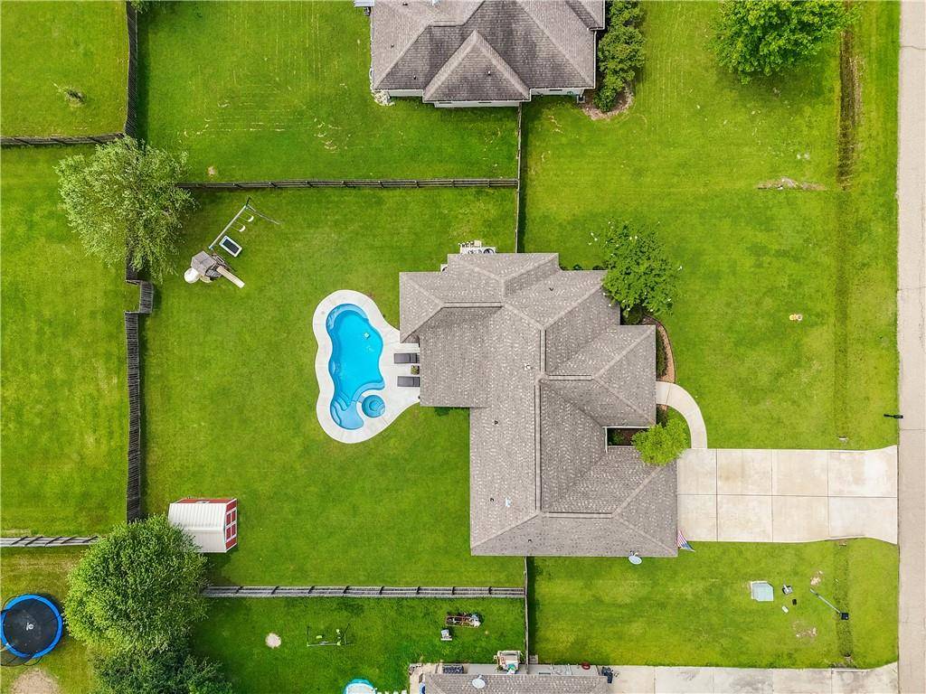 Madisonville, LA 70447,136 FAYEDAYE DR