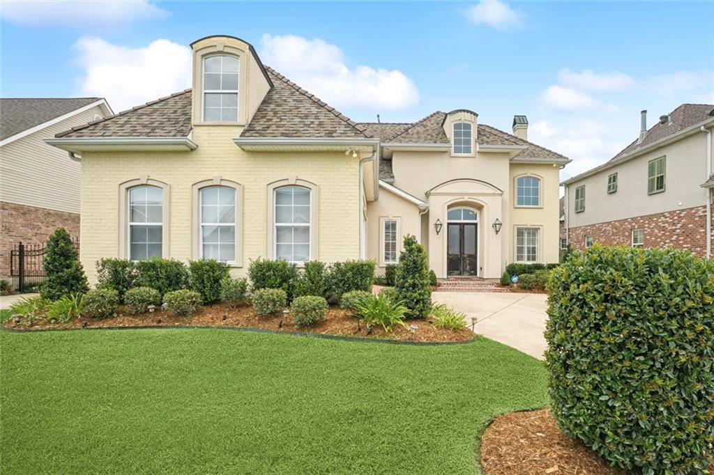 Kenner, LA 70065,228 GUM BAYOU LN