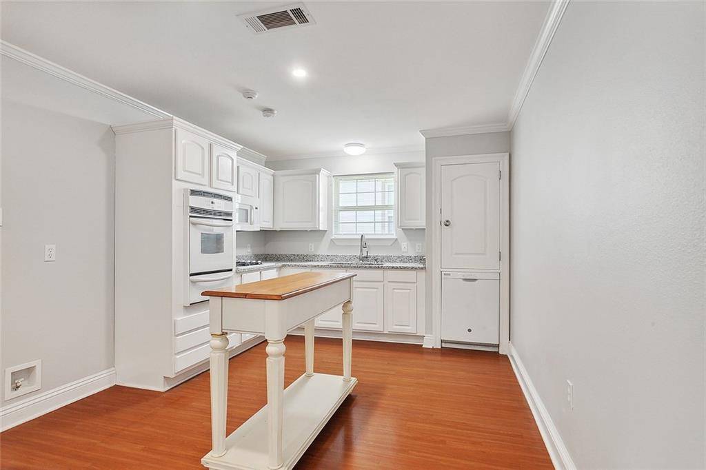 Meraux, LA 70075,2525 PAUL ST