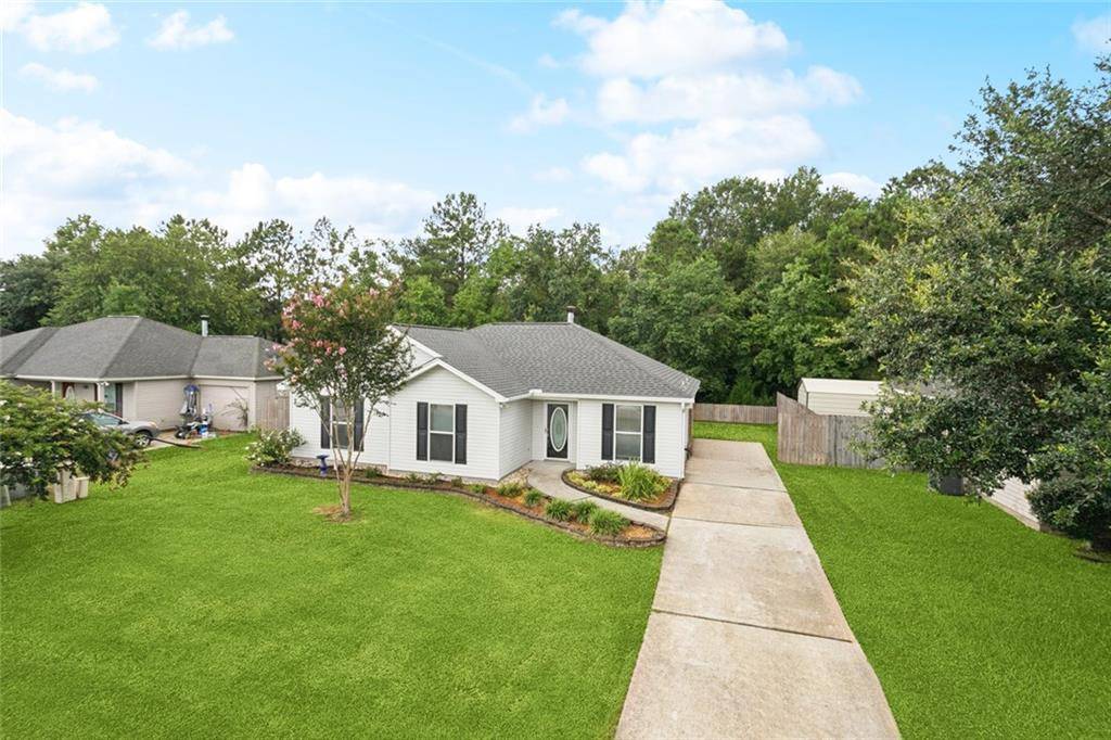 Ponchatoula, LA 70454,41151 SNOWBALL CIR