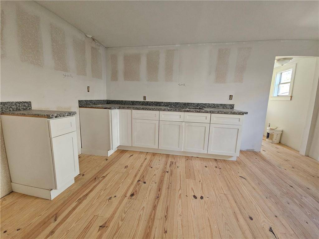 New Orleans, LA 70119,2051 HOPE ST