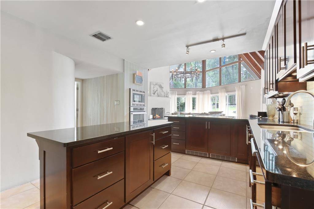 Covington, LA 70433,18143 THREE RIVERS RD
