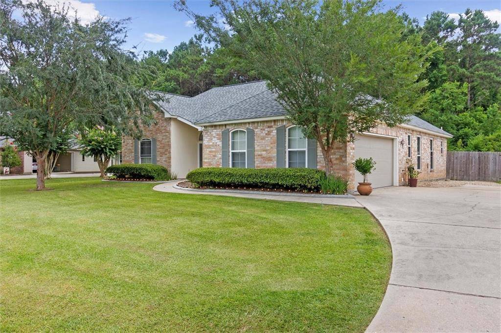 Madisonville, LA 70447,201 FAIRFIELD OAKS DR