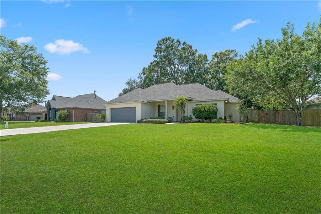 Madisonville, LA 70447,629 FOXFIELD LN