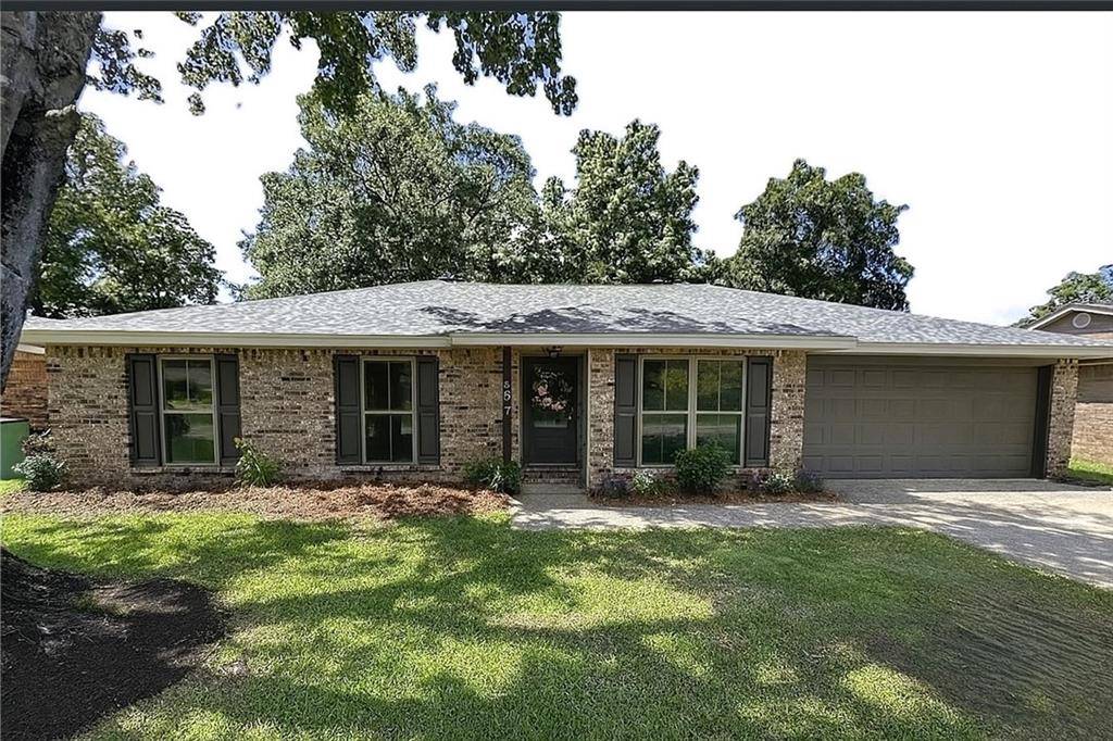 Slidell, LA 70458,327 THAMES DR