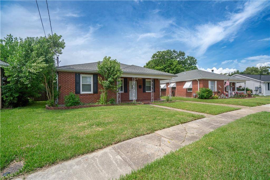 Jefferson, LA 70121,526 HONORE DR