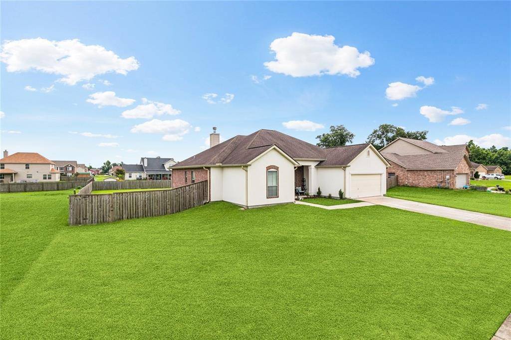 Waggaman, LA 70094,9517 LAUREL OAK LN