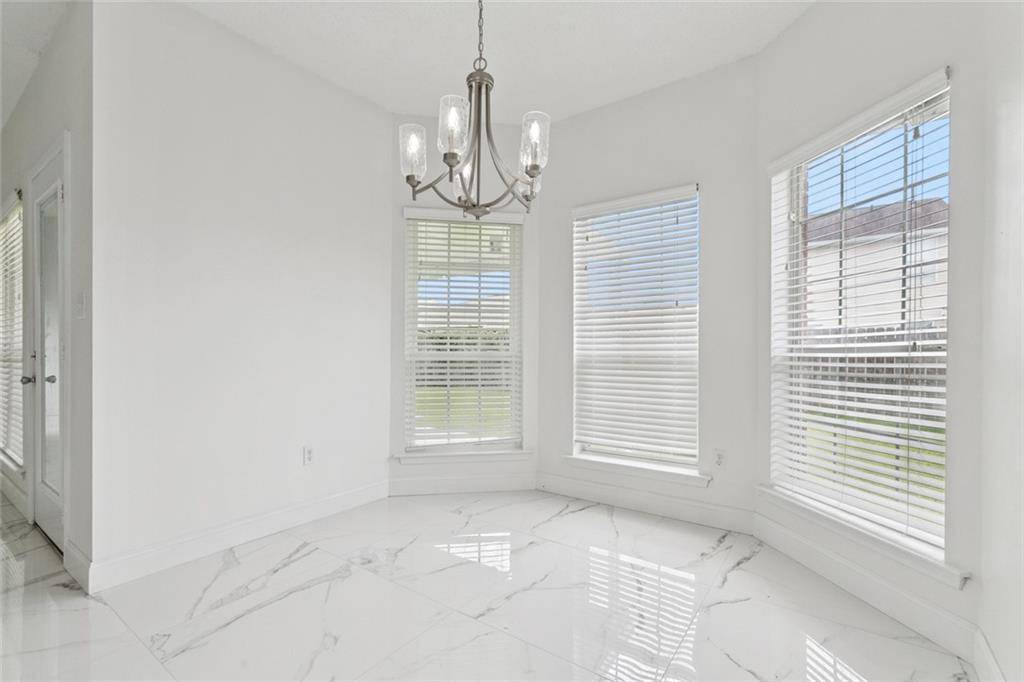 Marrero, LA 70072,4900 AUDUBON OAKS DR