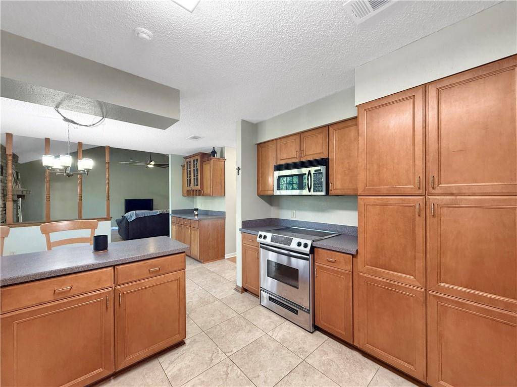 Hammond, LA 70401,45242 PINE HILL RD