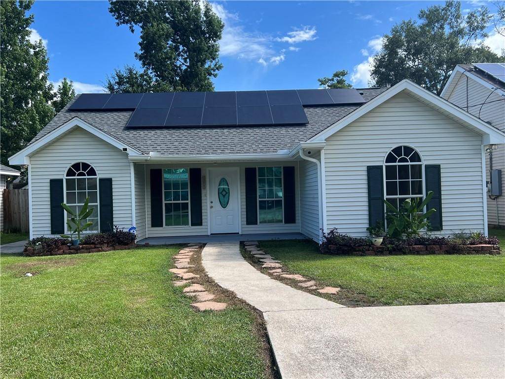 Slidell, LA 70460,2104 ROBIN ST