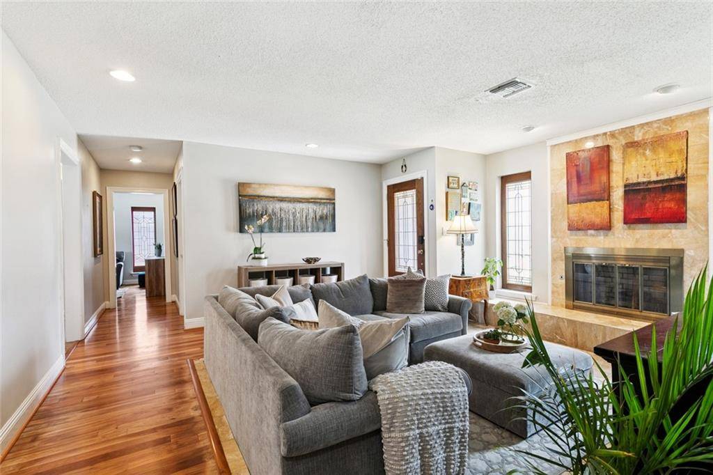 Metairie, LA 70006,4625 BARNETT ST