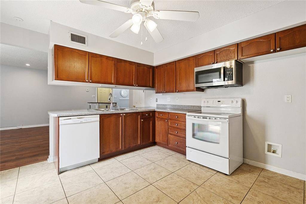 Kenner, LA 70065,1500 W ESPLANADE AVE #42B