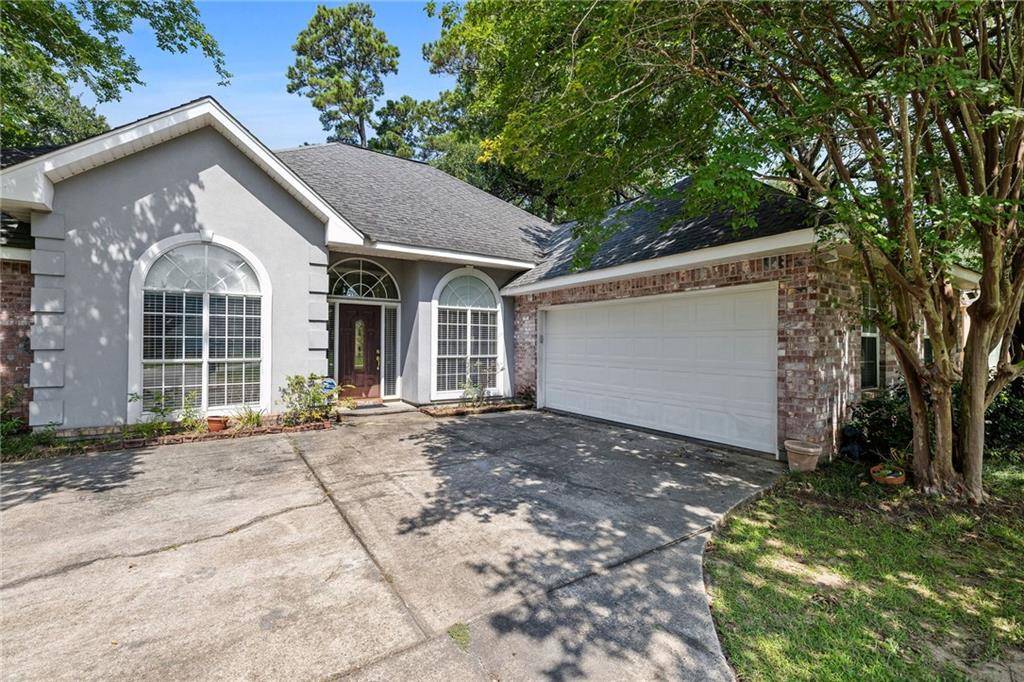 Mandeville, LA 70471,817 HARMONY LN