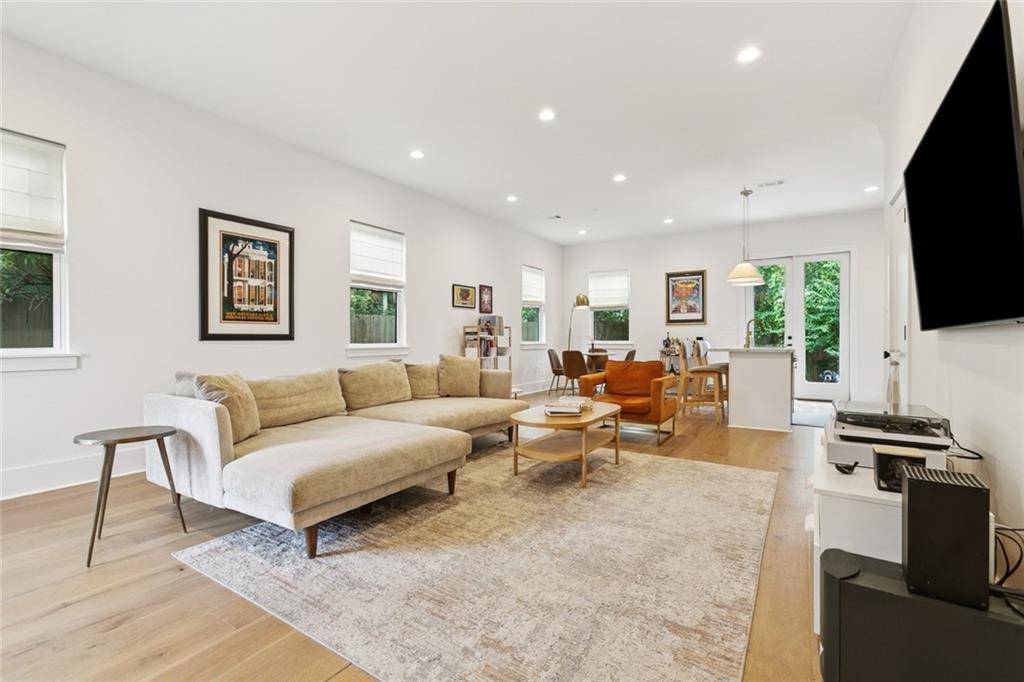 New Orleans, LA 70118,9006 GREEN ST