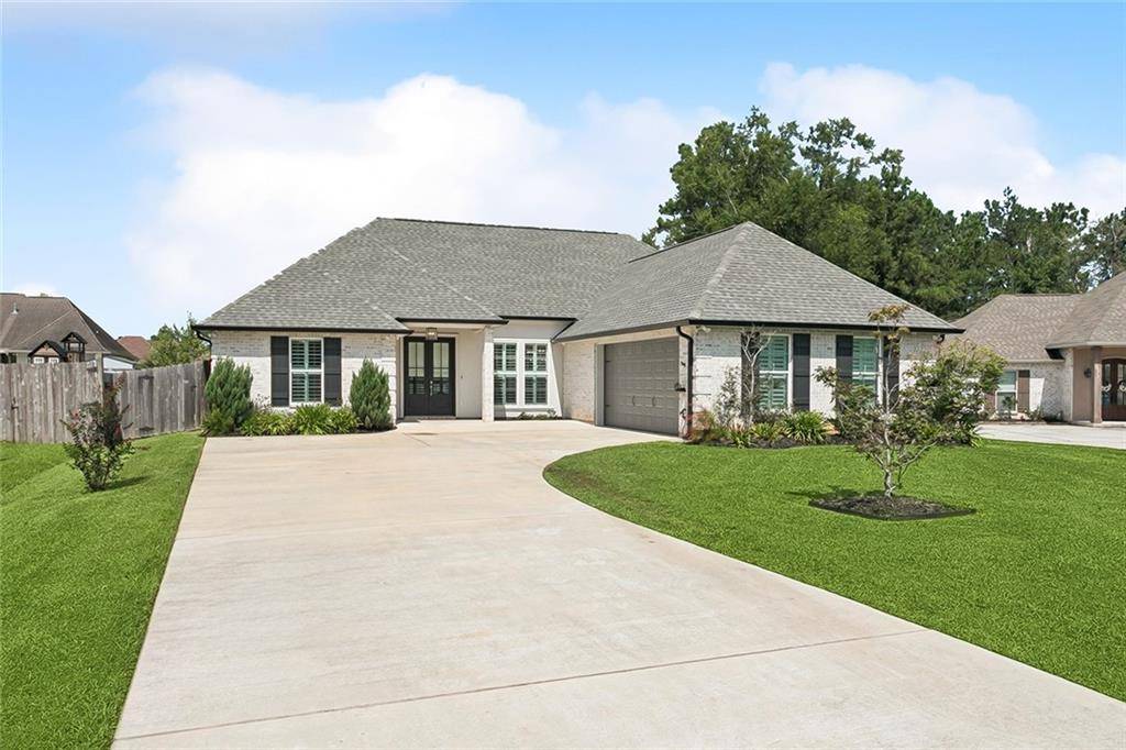 Ponchatoula, LA 70454,39719 SUMMER LN