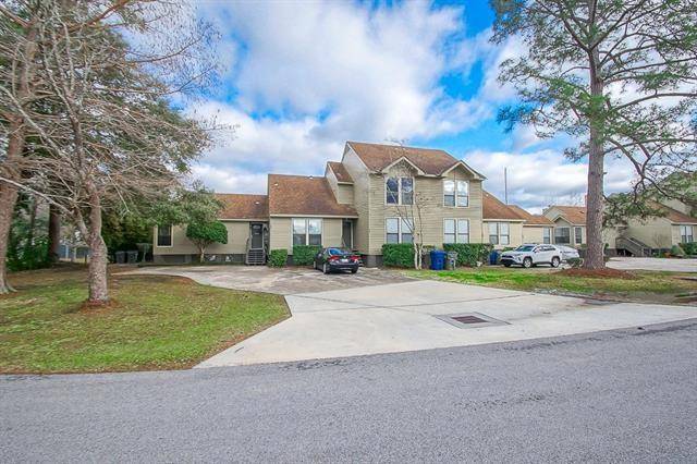 Slidell, LA 70460,49 CHAMALE CV #49