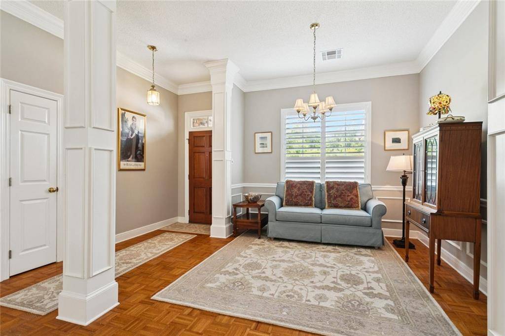 Mandeville, LA 70448,1353 ALBERT ST