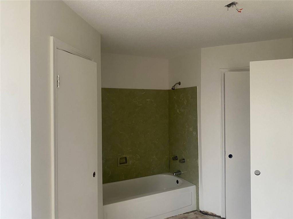 Marrero, LA 70072,2905 DOREEN LN