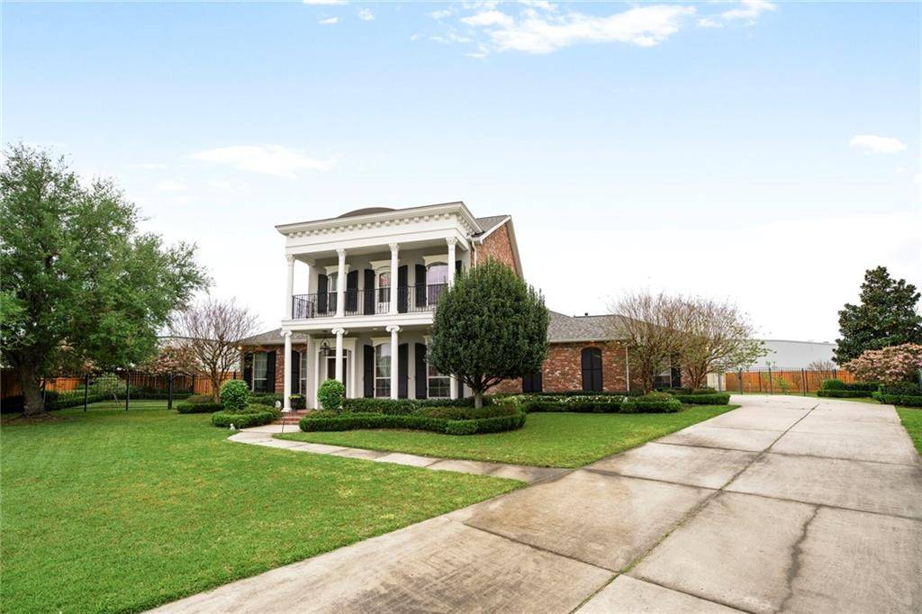 Harahan, LA 70123,601 FERRIDAY CT