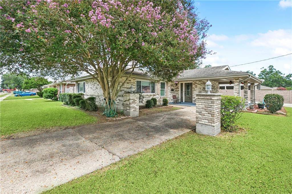 Marrero, LA 70072,2129 POTOMAC DR