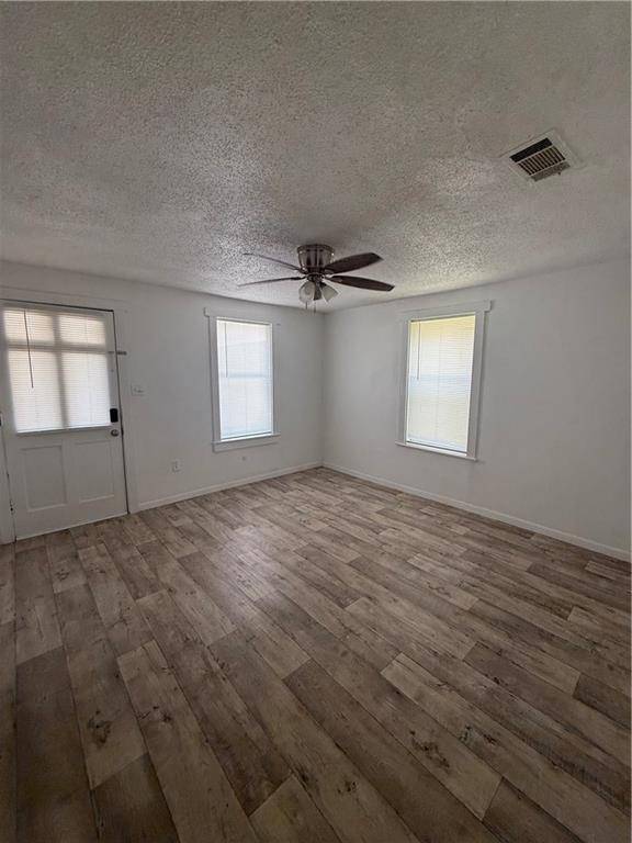 Alexandria, LA 71301,2401 ALBERT ST