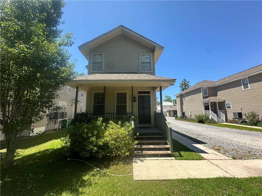 Mandeville, LA 70448,804-806 CARROLL ST