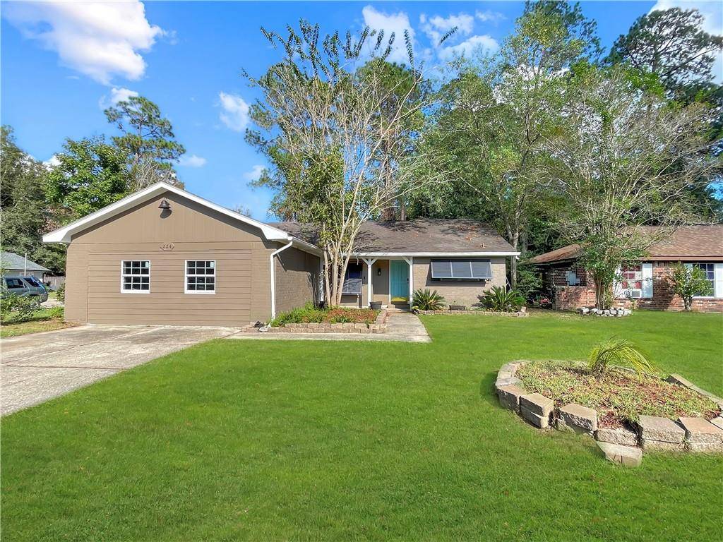 Slidell, LA 70458,224 E QUEENS DR