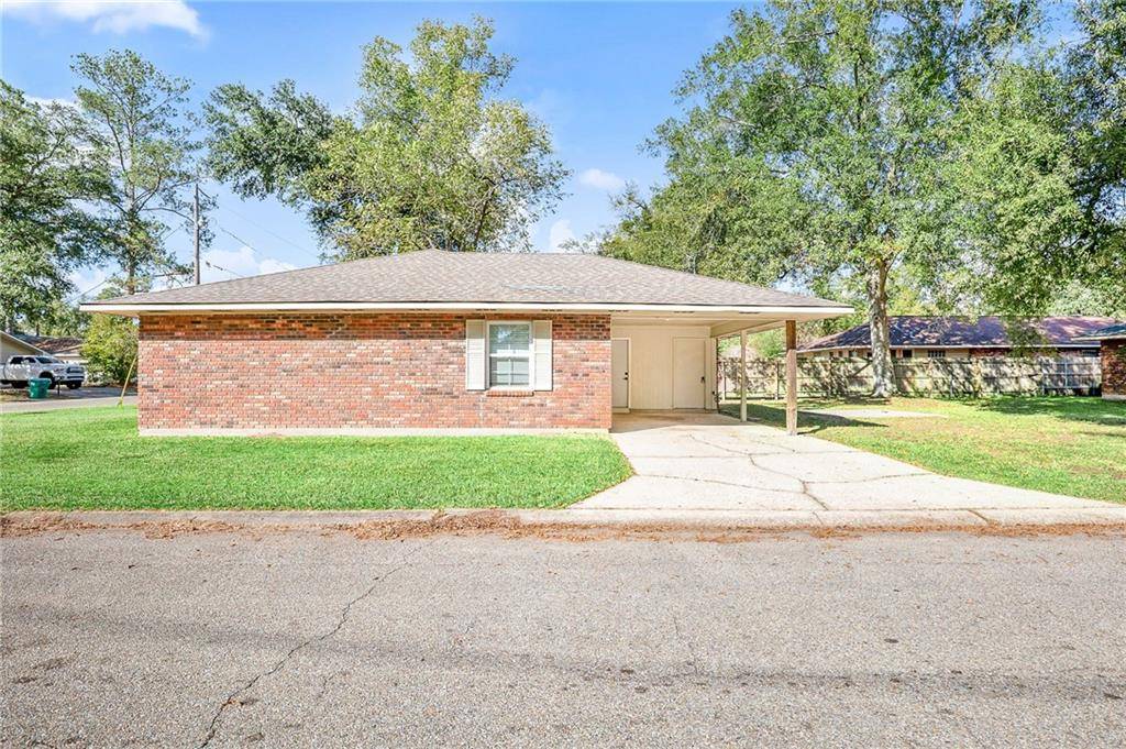 Hammond, LA 70403,1323 SMITH SQ