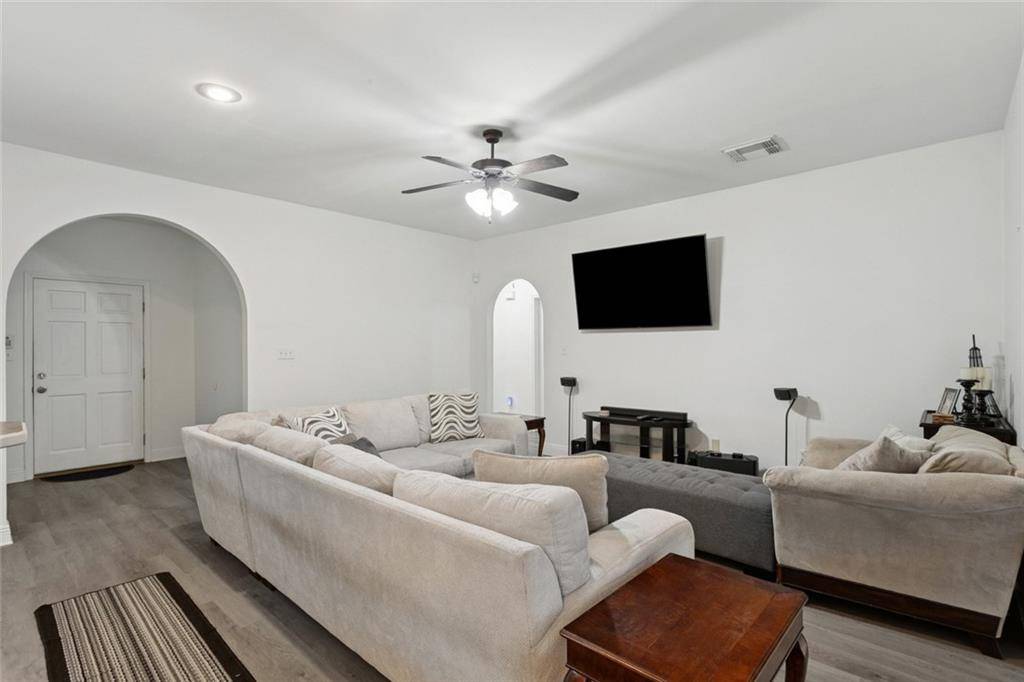 Madisonville, LA 70447,145 GITZ LN