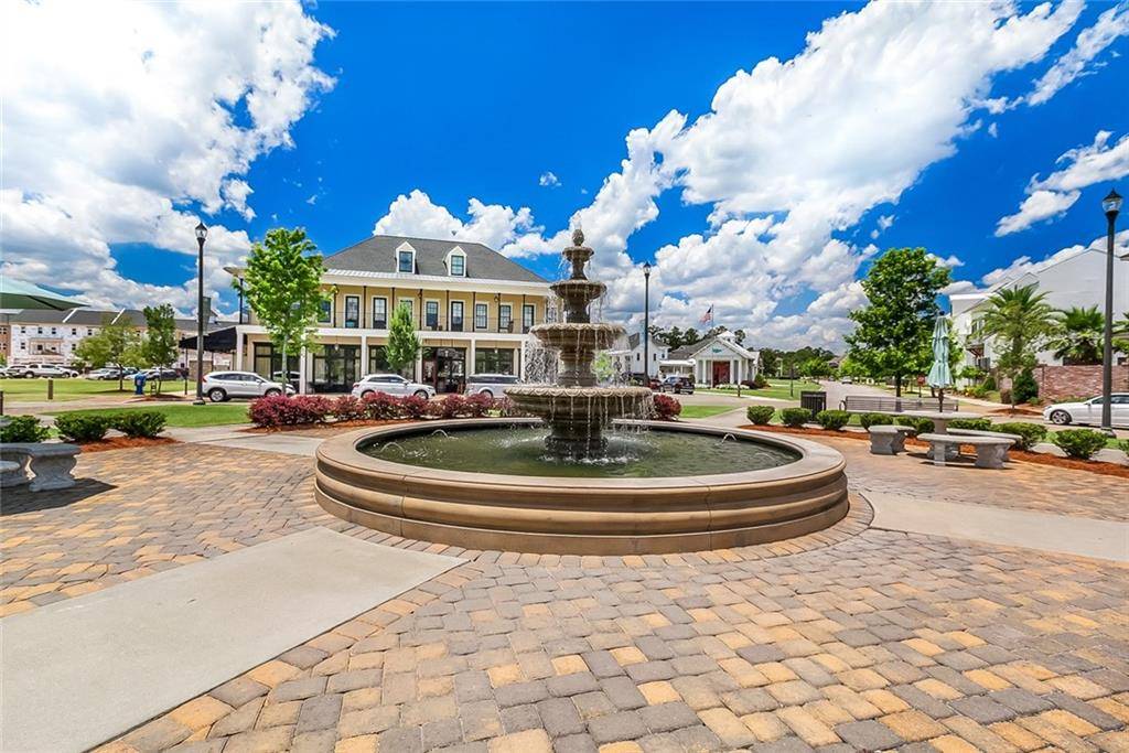 Covington, LA 70433,984 BEAUREGARD Pkwy